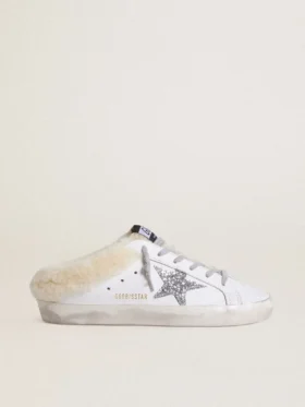 Zapatos tipo Super-Star Sabot de piel blanca con forro de piel de oveja y estrella plateada